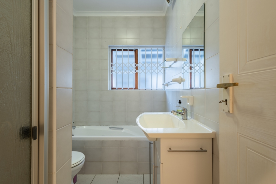 4 Bedroom Property for Sale in Lower Robberg Western Cape